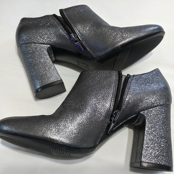 naturalizer sybil bootie